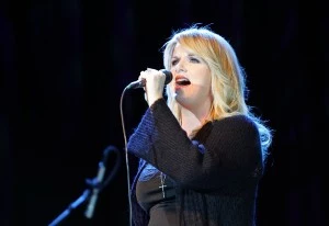 Garth Brooks Teammates for Kids Foundation Benefit