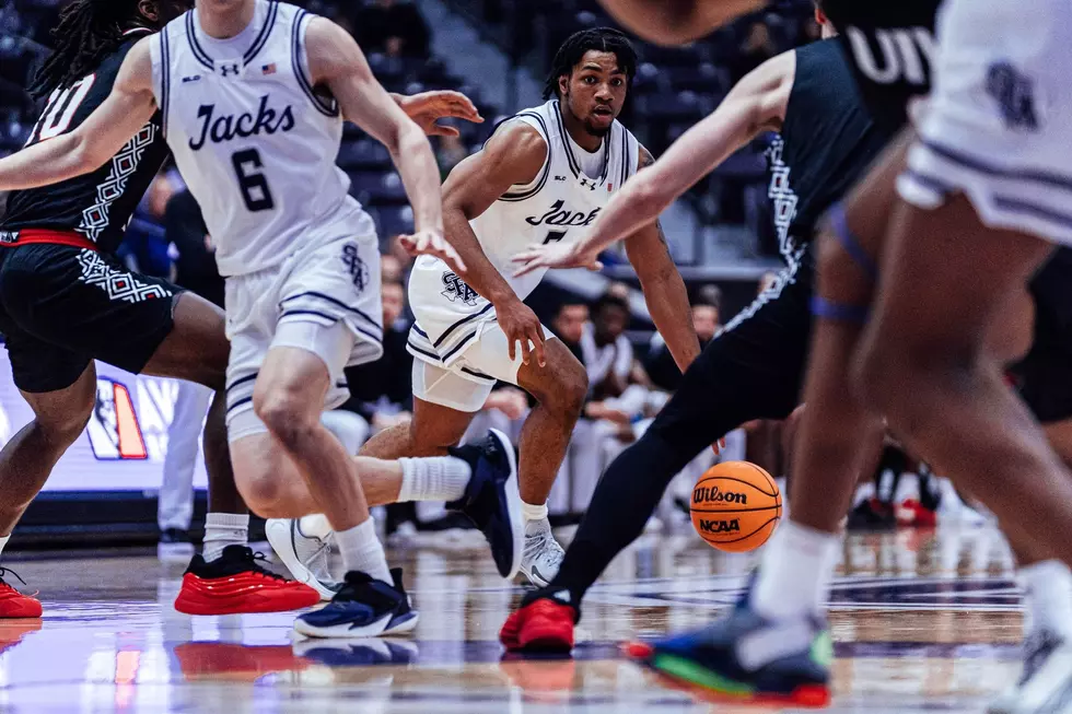 SFA Hosts McNeese In A Crucial Conference Showdown on Monday